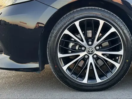 Toyota Camry 2020 года за 12 500 000 тг. в Алматы – фото 19