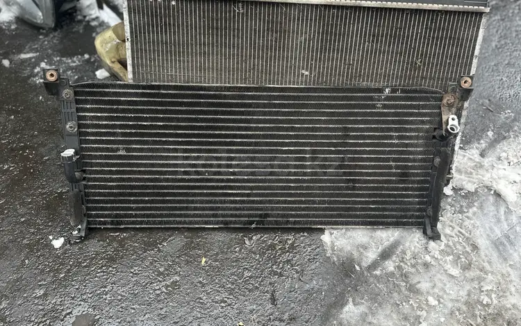 Радиатор кондиционера Toyota rav 4 за 30 000 тг. в Алматы