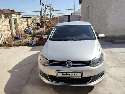 Volkswagen Polo 2013 года за 5 500 000 тг. в Актау – фото 2