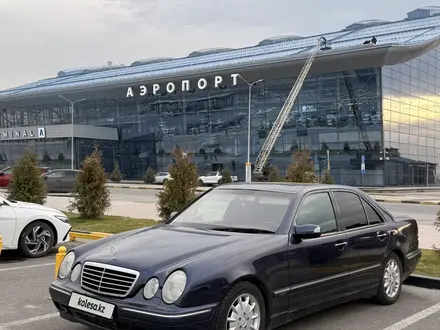 Mercedes-Benz E 320 1999 года за 3 999 999 тг. в Шымкент – фото 15