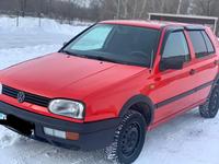 Volkswagen Golf 1994 годаfor1 800 000 тг. в Усть-Каменогорск