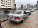 Mercedes-Benz E 320 1998 годаүшін3 750 000 тг. в Астана – фото 4