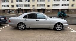 Mercedes-Benz E 320 1998 года за 3 750 000 тг. в Астана – фото 3