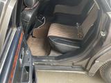 Audi A8 1994 года за 2 000 000 тг. в Актау – фото 4
