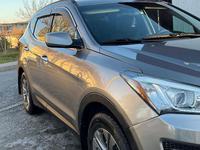 Hyundai Santa Fe 2015 годаfor9 500 000 тг. в Шымкент