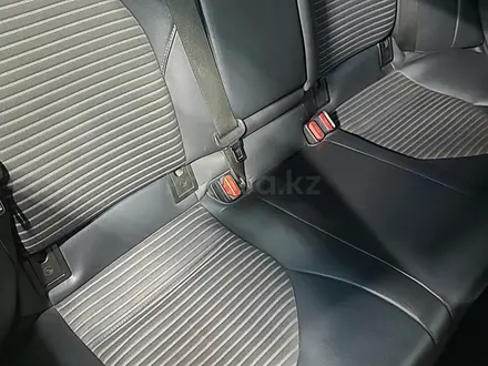Toyota Camry 2019 года за 10 400 000 тг. в Алматы – фото 15