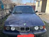 BMW 520 1993 года за 1 300 000 тг. в Семей – фото 2