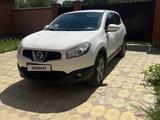Nissan Qashqai 2013 года за 4 700 000 тг. в Усть-Каменогорск – фото 2