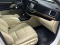 Toyota Highlander 2017 годаүшін13 500 000 тг. в Актау