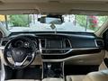 Toyota Highlander 2017 годаүшін13 500 000 тг. в Актау – фото 10