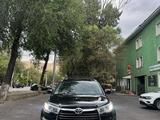 Toyota Highlander 2014 года за 15 800 000 тг. в Шымкент