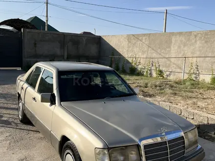 Mercedes-Benz E 200 1991 года за 660 000 тг. в Шымкент – фото 5