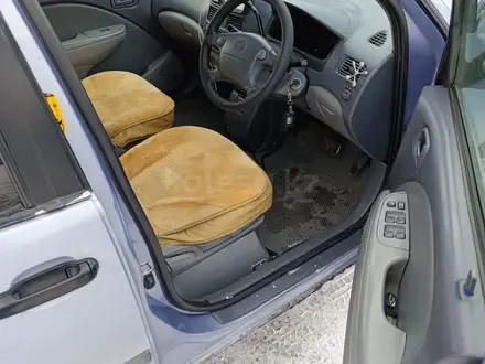 Toyota Raum 1997 года за 2 450 000 тг. в Семей