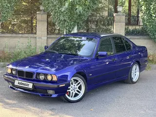 BMW 525