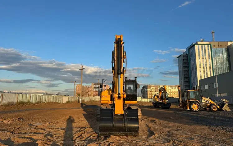 JCB  JS205 2026 годаүшін56 980 000 тг. в Караганда