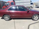 Toyota Camry 1998 года за 2 850 000 тг. в Жалагаш – фото 2