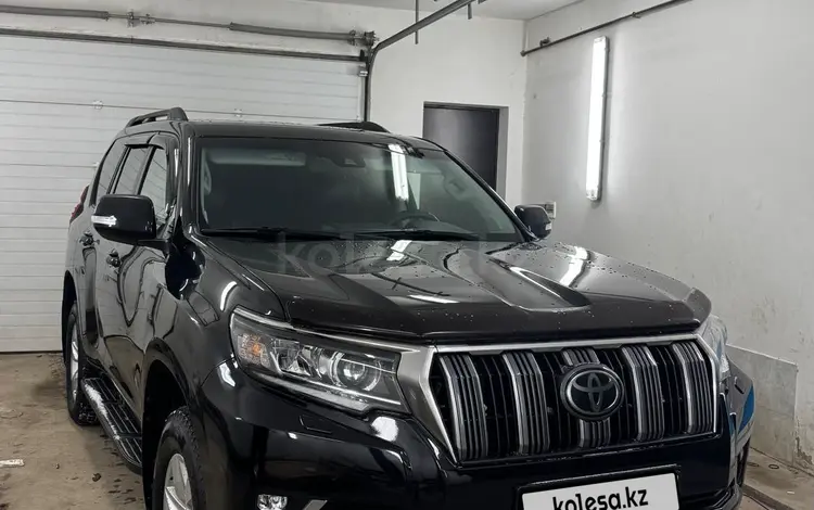 Toyota Land Cruiser Prado 2022 года за 25 900 000 тг. в Астана