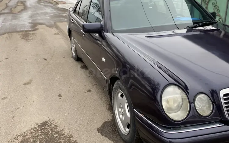 Mercedes-Benz E 240 1997 годаүшін3 150 000 тг. в Алматы