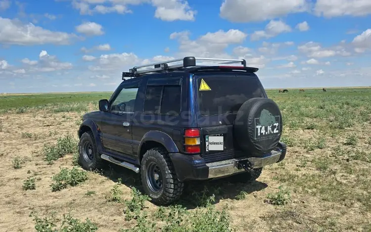 Mitsubishi Pajero 1996 годаүшін4 000 000 тг. в Атырау