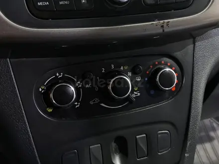 Renault Logan 2015 года за 1 460 000 тг. в Астана – фото 18