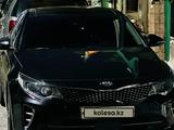 Kia K5 2016 года за 7 500 000 тг. в Актобе