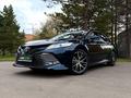 Toyota Camry 2018 года за 13 490 000 тг. в Кокшетау – фото 2