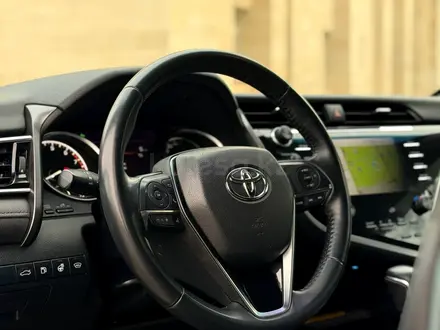 Toyota Camry 2018 года за 13 490 000 тг. в Кокшетау – фото 8