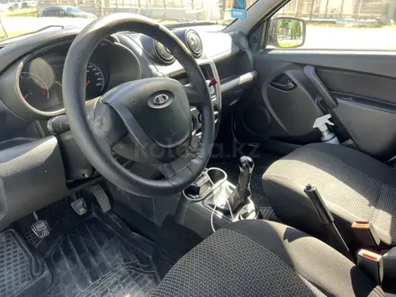 ВАЗ (Lada) Granta 2190 2013 года за 2 100 000 тг. в Астана – фото 5