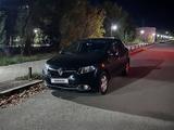 Renault Logan 2015 годаүшін3 200 000 тг. в Сатпаев