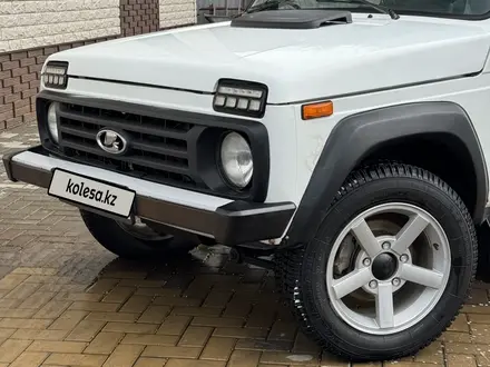 ВАЗ (Lada) Lada 2121 2018 года за 2 500 000 тг. в Актобе – фото 4