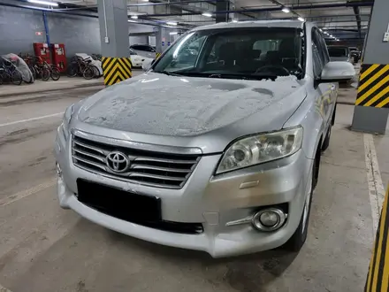 Toyota RAV4 2010 года за 7 800 000 тг. в Астана