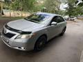 Toyota Camry 2007 года за 5 650 000 тг. в Актобе – фото 2