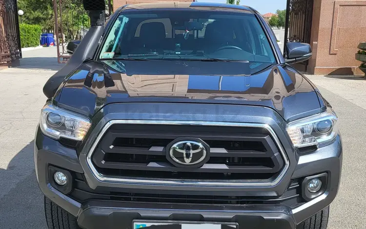 Toyota Tacoma 2021 года за 25 500 000 тг. в Атырау