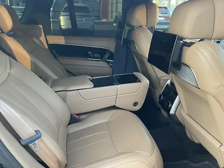 Land Rover Range Rover 2022 года за 90 000 000 тг. в Астана – фото 6