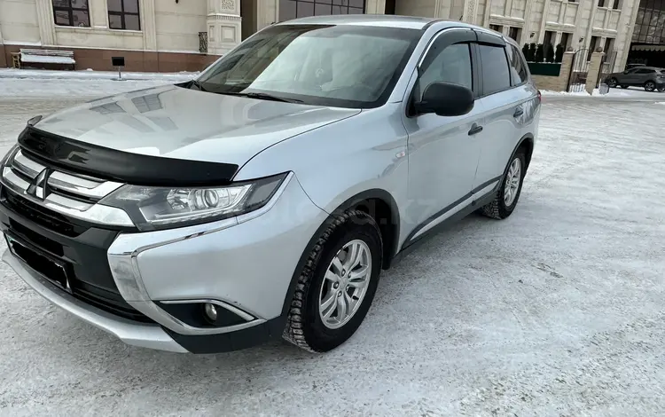 Mitsubishi Outlander 2015 года за 9 500 000 тг. в Караганда