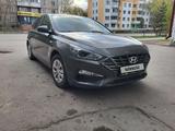 Hyundai i30 2022 годаүшін7 850 000 тг. в Петропавловск – фото 2