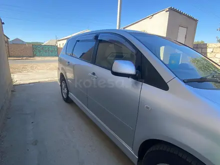 Toyota Ipsum 2005 года за 4 600 000 тг. в Актау – фото 3