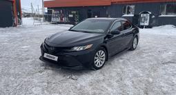 Toyota Camry 2018 года за 10 700 000 тг. в Астана