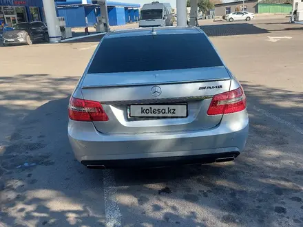 Mercedes-Benz E 200 2011 года за 9 000 000 тг. в Алматы – фото 6