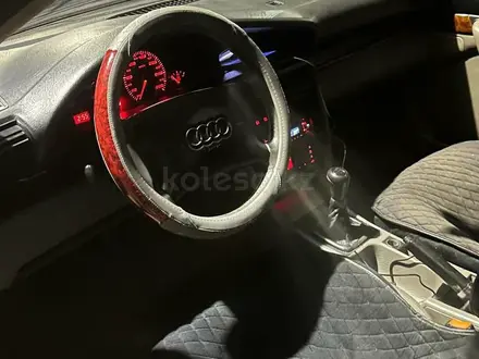 Audi A6 1995 года за 2 850 000 тг. в Алматы – фото 4