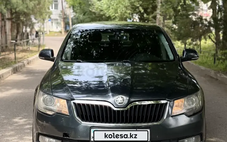 Skoda Superb 2014 года за 7 500 000 тг. в Алматы