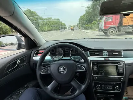 Skoda Superb 2014 года за 7 500 000 тг. в Алматы – фото 22