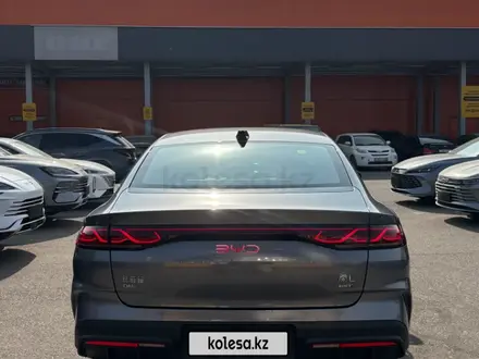 BYD Qin L DM-i Leading 2025 года за 10 600 000 тг. в Тараз – фото 4