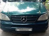 Mercedes-Benz ML 320 1997 года за 3 000 000 тг. в Тараз – фото 2