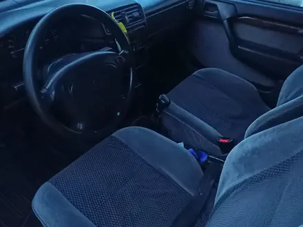 Opel Vectra 1995 года за 1 550 000 тг. в Актобе – фото 2