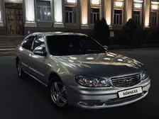 Nissan Maxima, 2000