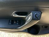 Volkswagen Polo 2018 года за 3 200 000 тг. в Атырау – фото 4