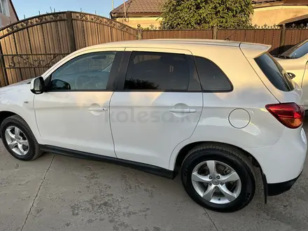 Mitsubishi ASX 2014 года за 5 700 000 тг. в Уральск – фото 3