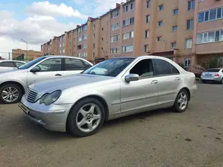 Mercedes-Benz C-Class, 2003