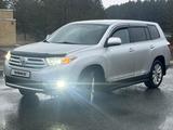 Toyota Highlander 2012 годаүшін11 000 000 тг. в Семей – фото 4